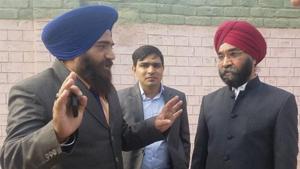 Aranjeet Singh and Sunil Kumar were not allowed to enter Gurdwara Nankana Sahib on Wednesday night and Gurdwara Sacha Sauda on Thursday,(ANI/Twitter) Aranjeet Singh and Sunil Kumar were not allowed to enter Gurdwara Nankana Sahib on Wednesday night and Gurdwara Sacha Sauda on Thursday,(ANI/Twitter)