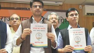 Rajasthan Congress president Sachin Pilot on Thursday released a ‘charge sheet’ against the Vasundhara Raje government ahead of assembly election in the state.(HT Photo) Rajasthan Congress president Sachin Pilot on Thursday released a ‘charge sheet’ against the Vasundhara Raje government ahead of assembly election in the state.(HT Photo)