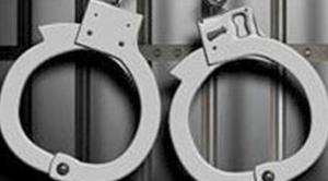 A 42-year-old former general manager (GM) of a Mumbai-based infrastructure firm was arrested on Friday for extorting ₹3.5 crore from directors of the company.(HT File Photo) A 42-year-old former general manager (GM) of a Mumbai-based infrastructure firm was arrested on Friday for extorting ₹3.5 crore from directors of the company.(HT File Photo)