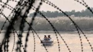 India has decided to fast-track three projects to arrest the unutilised water of its share under the bilateral Indus Waters Treaty with Pakistan.(HT File Photo) India has decided to fast-track three projects to arrest the unutilised water of its share under the bilateral Indus Waters Treaty with Pakistan.(HT File Photo)