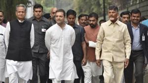 Congress party president Rahul Gandhi and Chief Minister of Andhra Pradesh N Chandrababu Naidu and other party leaders arrive to address media personnel after a meeting outside Gandhi’s residence in New Delhi on November 1.(Sonu Mehta/HT PHOTO) Congress party president Rahul Gandhi and Chief Minister of Andhra Pradesh N Chandrababu Naidu and other party leaders arrive to address media personnel after a meeting outside Gandhi’s residence in New Delhi on November 1.(Sonu Mehta/HT PHOTO)