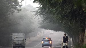 Air quality targets under the National Clean Air Action Plan (NCAP), which aims to reduce pollution in cities that do not meet the national air quality standard, will not be legally binding.(Amal KS/HT PHOTO) Air quality targets under the National Clean Air Action Plan (NCAP), which aims to reduce pollution in cities that do not meet the national air quality standard, will not be legally binding.(Amal KS/HT PHOTO)