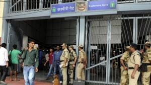 CISF said that at stations like Kashmere Gate which have a high footfall, every passenger is being frisked twice before they can head towards the turnstiles.(HT File) CISF said that at stations like Kashmere Gate which have a high footfall, every passenger is being frisked twice before they can head towards the turnstiles.(HT File)