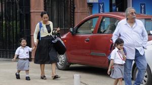 The Delhi government has, for the first time, fixed an upper age limit for admission to nursery, kindergarten and Class 1.(HT File Photo) The Delhi government has, for the first time, fixed an upper age limit for admission to nursery, kindergarten and Class 1.(HT File Photo)