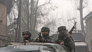 Srinagar: Army soldiers seen near the site of encounter in Chattergam, Budgam district, central Kashmir, India, on Wednesday, November 28, 2018 in which Lashkar-e-Taiba commander Naveed Jatt was killed. November has been a month of reverses for militants who have seen at least nine top commanders killed (File Photo)(HT) Srinagar: Army soldiers seen near the site of encounter in Chattergam, Budgam district, central Kashmir, India, on Wednesday, November 28, 2018 in which Lashkar-e-Taiba commander Naveed Jatt was killed. November has been a month of reverses for militants who have seen at least nine top commanders killed (File Photo)(HT)
