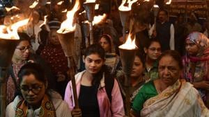 Survivors of the Bhopal gas tragedy along with others taking part in a torch rally taken out to pay tributes to the victims of the disaster on the eve of 34th anniversary in Bhopal on Sunday, December 2, 2018.(Mujeeb Faruqui/HT Photo) Survivors of the Bhopal gas tragedy along with others taking part in a torch rally taken out to pay tributes to the victims of the disaster on the eve of 34th anniversary in Bhopal on Sunday, December 2, 2018.(Mujeeb Faruqui/HT Photo)