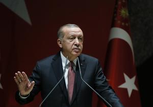 Turkish president Recep Tayyip Erdogan demanded that Saudi Arabia extradite suspects in the killing in Istanbul of journalist Jamal Khashoggi.(NYT)