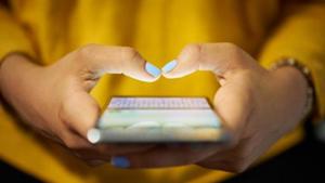 An intelligence-based operation had led to the arrest of a woman who had many accounts on social networking sites such as Facebook and Instagram which many youths in the Valley followed.(Getty Images/iStockphoto) An intelligence-based operation had led to the arrest of a woman who had many accounts on social networking sites such as Facebook and Instagram which many youths in the Valley followed.(Getty Images/iStockphoto)