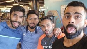 Virat Kohli poses for a photo with (from left) Jasprit Bumrah, Rishabh Pant and Parthiv Patel.(Virat Kohli/Twitter) Virat Kohli poses for a photo with (from left) Jasprit Bumrah, Rishabh Pant and Parthiv Patel.(Virat Kohli/Twitter)