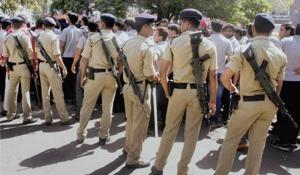 The Gujarat government on Monday opposed before the Supreme Court any attempt to disclose the contents of the Justice HS Bedi committee’s final report on alleged fake encounters in the state(PTI/Representative Image) The Gujarat government on Monday opposed before the Supreme Court any attempt to disclose the contents of the Justice HS Bedi committee’s final report on alleged fake encounters in the state(PTI/Representative Image)