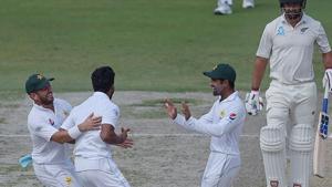 Catch all the action as Pakistan take on New Zealand in the third and final Test of what has been an enthralling series through our live blog.(AFP) Catch all the action as Pakistan take on New Zealand in the third and final Test of what has been an enthralling series through our live blog.(AFP)