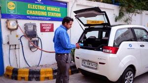A switch to e-mobility would take a lot more than just buying and putting e-vehicles on the road. The biggest challenge is to keep them running.(File Photo) A switch to e-mobility would take a lot more than just buying and putting e-vehicles on the road. The biggest challenge is to keep them running.(File Photo)