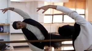 Jordanian ballet dancer Rabee Shrouf, practices in a dance studio in Amman, Jordan, November 29, 2018. REUTERS/Muhammad Hamed(REUTERS) Jordanian ballet dancer Rabee Shrouf, practices in a dance studio in Amman, Jordan, November 29, 2018. REUTERS/Muhammad Hamed(REUTERS)