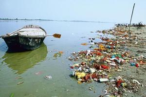 The team is visiting the UP cities after a long gap. It will hold its main meeting on ‘pollution in major rivers of the country with specific reference to rivers in Uttar Pradesh’ in Varanasi on December 5.(HT File Photo) The team is visiting the UP cities after a long gap. It will hold its main meeting on ‘pollution in major rivers of the country with specific reference to rivers in Uttar Pradesh’ in Varanasi on December 5.(HT File Photo)