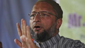 President of the All India Majlis-e-Ittehadul Muslimeen and lawmaker Asaduddin Owaisi addressed the media in Hyderabad, India, Wednesday, December 5, 2018. Elections in Telangana will be held on December 7.(AP) President of the All India Majlis-e-Ittehadul Muslimeen and lawmaker Asaduddin Owaisi addressed the media in Hyderabad, India, Wednesday, December 5, 2018. Elections in Telangana will be held on December 7.(AP)