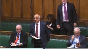 Senior Labour MP Veerendra Sharma speaking against PM Theresa May’s Brexit plan in the House of Commons (HT Photo)(HT) Senior Labour MP Veerendra Sharma speaking against PM Theresa May’s Brexit plan in the House of Commons (HT Photo)(HT)