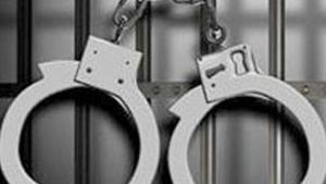Maharashtra police have filed cases against six employees of a private firm for allegedly duping investors of Rs 10 crore through a ponzi scheme. (Representational Image).(HT File Photo) Maharashtra police have filed cases against six employees of a private firm for allegedly duping investors of Rs 10 crore through a ponzi scheme. (Representational Image).(HT File Photo)