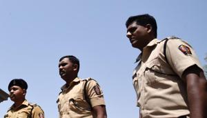The Pune police is investigating the reason behind the shooting while also looking for the weapon used.(HT REPRESENTATIONAL PHOTO) The Pune police is investigating the reason behind the shooting while also looking for the weapon used.(HT REPRESENTATIONAL PHOTO)
