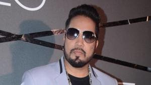 Singer Mika Singh has been charged with sexual harassment by a 17-year-old girl. Singer Mika Singh has been charged with sexual harassment by a 17-year-old girl.