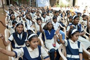 The vaccination is given to children between the age group of 9 months and 15 years. The MR vaccine will be given in all schools including government, private, missionary, Kendriya Vidyalaya and other schools.(HT/PHOTO) The vaccination is given to children between the age group of 9 months and 15 years. The MR vaccine will be given in all schools including government, private, missionary, Kendriya Vidyalaya and other schools.(HT/PHOTO)