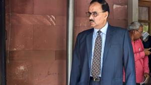 Central Bureau of Investigation Chief Alok Verma at Supreme Court in New Delhi.(PTI) Central Bureau of Investigation Chief Alok Verma at Supreme Court in New Delhi.(PTI)