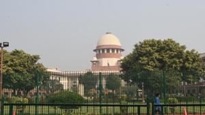 Supreme Court refuses to stay CBI probe against cops for firing at anti-Sterlite protesters.(Sonu Mehta/HT PHOTO) Supreme Court refuses to stay CBI probe against cops for firing at anti-Sterlite protesters.(Sonu Mehta/HT PHOTO)