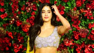 Janhvi Kapoor arrives at Ranveer Singh and Deepika Padukone's wedding reception at Grand Hyatt hotel in Mumbai.(IANS) Janhvi Kapoor arrives at Ranveer Singh and Deepika Padukone's wedding reception at Grand Hyatt hotel in Mumbai.(IANS)
