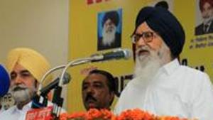 File image - Former Punjab chief minister Parkash Singh Badal addressing a public meeting.(HT Photo) File image - Former Punjab chief minister Parkash Singh Badal addressing a public meeting.(HT Photo)