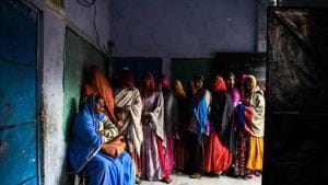 Women stand in queue to cast their vote at a local polling station during Rajasthan's Legislative Assembly election, in Jodhpur on December 7, 2018.(AFP) Women stand in queue to cast their vote at a local polling station during Rajasthan's Legislative Assembly election, in Jodhpur on December 7, 2018.(AFP)