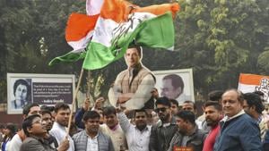 Congress party workers celebrate the party's good show in the Assembly elections of Rajasthan, Chhattisgarh and Madhya Pradesh, at AICC headquarters in New Delhi, Tuesday, December 11, 2018.(AP) Congress party workers celebrate the party's good show in the Assembly elections of Rajasthan, Chhattisgarh and Madhya Pradesh, at AICC headquarters in New Delhi, Tuesday, December 11, 2018.(AP)