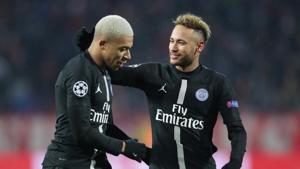 Paris St Germain's Kylian Mbappe with Neymar after the match against Red Star Belgrade.(REUTERS) Paris St Germain's Kylian Mbappe with Neymar after the match against Red Star Belgrade.(REUTERS)