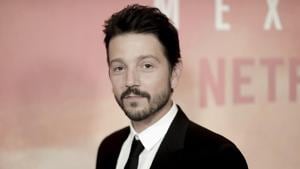Diego Luna attends Netflix's Narcos: Mexico Season 1 premiere event at Regal Cinemas.(Richard Shotwell/Invision/AP) Diego Luna attends Netflix's Narcos: Mexico Season 1 premiere event at Regal Cinemas.(Richard Shotwell/Invision/AP)
