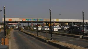 RIDCOR manager and a road contractor have been booked by the ACB of the Rajasthan police (photo used for representational purpose only)(HT File) RIDCOR manager and a road contractor have been booked by the ACB of the Rajasthan police (photo used for representational purpose only)(HT File)