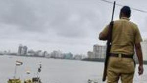 The accused duo beat up the constable, tore his shirt and broke his whistle when the constable tried to intervene in their fighting.(HT File / Representative Photo) The accused duo beat up the constable, tore his shirt and broke his whistle when the constable tried to intervene in their fighting.(HT File / Representative Photo)