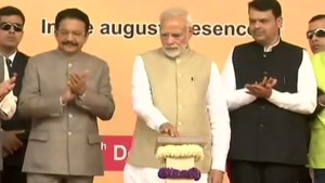 Prime Minister Narendra Modi laid the foundation stone for the third line of the Pune Metro rail project from Hinjewadi to Shivajinagar on Tuesday along with Maharashtra chief minister Devendra Fadnavis.(ANI Photo) Prime Minister Narendra Modi laid the foundation stone for the third line of the Pune Metro rail project from Hinjewadi to Shivajinagar on Tuesday along with Maharashtra chief minister Devendra Fadnavis.(ANI Photo)
