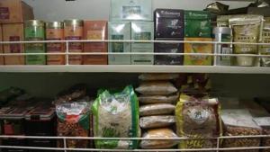 The apex food regulator framing guidelines for labelling of genetically modified (GM) food items for manufacture, sale and distribution in India is considering a threshold value of 1% as labelling requirement.(Representative Image//HT File Photo) The apex food regulator framing guidelines for labelling of genetically modified (GM) food items for manufacture, sale and distribution in India is considering a threshold value of 1% as labelling requirement.(Representative Image//HT File Photo)