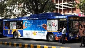 Delhi Tourism’s HOHO buses start, at an interval of 40 minutes, from Baba Kharak Singh Marg for the 20 sites comprising monuments, museums and popular markets of Delhi.(HT File)