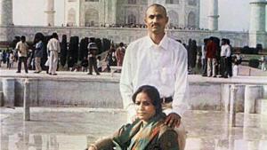 Sohrabuddin Sheikh and his wife Kauser Bi.(PTI File Photo) Sohrabuddin Sheikh and his wife Kauser Bi.(PTI File Photo)