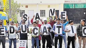 In September, the Delhi University’s Executive Council members had refused to sign the MoU, saying it would ‘privatise’ Delhi University.(Mohd Zakir/HT File) In September, the Delhi University’s Executive Council members had refused to sign the MoU, saying it would ‘privatise’ Delhi University.(Mohd Zakir/HT File)