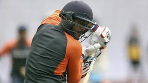 Indian cricketer Mayank Agarwal bats during a practice session ahead of their second Test match.(AP) Indian cricketer Mayank Agarwal bats during a practice session ahead of their second Test match.(AP)