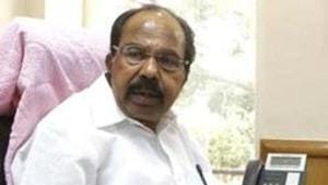 A proposed legislation to check Ponzi schemes will make crowdfunding illegal and financing for startups difficult in its present form unless the concept of an “unregulated deposit” is explicitly defined in the bill, according to M Veerappa Moily, chairman of the parliamentary standing committee on finance.(HT FILE PHOTO) A proposed legislation to check Ponzi schemes will make crowdfunding illegal and financing for startups difficult in its present form unless the concept of an “unregulated deposit” is explicitly defined in the bill, according to M Veerappa Moily, chairman of the parliamentary standing committee on finance.(HT FILE PHOTO)