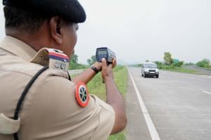 In 2017, Mumbai, Pune, Nashik and Nagpur were among the top 50 cities that saw road accidents, according to a report prepared by the Union Ministry of Road Transport and Highways.(Hindustan Times) In 2017, Mumbai, Pune, Nashik and Nagpur were among the top 50 cities that saw road accidents, according to a report prepared by the Union Ministry of Road Transport and Highways.(Hindustan Times)