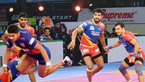 Players of UP Yoddha in action in the PKL.(PKL Image) Players of UP Yoddha in action in the PKL.(PKL Image)