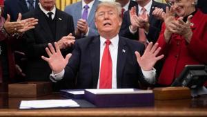 A partial U.S. government shutdown was almost certain to drag through the Christmas holiday.(AFP) A partial U.S. government shutdown was almost certain to drag through the Christmas holiday.(AFP)