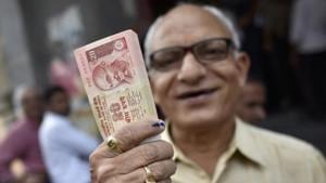 The Reserve Bank of India (RBI) will soon introduce a new Rs 20 currency note with additional features, according to a document of the central bank.(HT File Photo) The Reserve Bank of India (RBI) will soon introduce a new Rs 20 currency note with additional features, according to a document of the central bank.(HT File Photo)