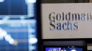 Boutique banks climbed the ranks of the world’s leading merger advisers, while Deutsche Bank AG dropped out of the top 10. But for all of the shuffling, familiar names remained at the head of the pack.(AFP) Boutique banks climbed the ranks of the world’s leading merger advisers, while Deutsche Bank AG dropped out of the top 10. But for all of the shuffling, familiar names remained at the head of the pack.(AFP)