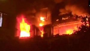 The fire was reported on the 11th floor of Sargam Society at around 7:30 pm on Thursday and within minutes it spread to the floor below.(ANI photo/Twitter) The fire was reported on the 11th floor of Sargam Society at around 7:30 pm on Thursday and within minutes it spread to the floor below.(ANI photo/Twitter)