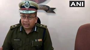 The police in Gujarat’s Vadodara have issued a wardrobe advisory for New Year revellers in the city.(ANI/twitter) The police in Gujarat’s Vadodara have issued a wardrobe advisory for New Year revellers in the city.(ANI/twitter)