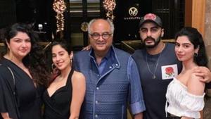 The Kapoors are on a vacation mode in Singapore.(Instagram)