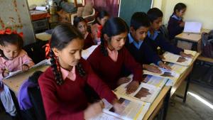 Students of Gujarat schools will answer roll calls with ‘Jai Hind’ or ‘Jai Bharat’ instead of the current ‘yes sir’ and ‘present sir’ from January 1 in order to foster patriotism, a notification issued Monday stated.(HT File Photo/ Representative) Students of Gujarat schools will answer roll calls with ‘Jai Hind’ or ‘Jai Bharat’ instead of the current ‘yes sir’ and ‘present sir’ from January 1 in order to foster patriotism, a notification issued Monday stated.(HT File Photo/ Representative)